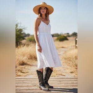 Rollda Women's Western Mid-Calf Snip Toe Boots Size 9